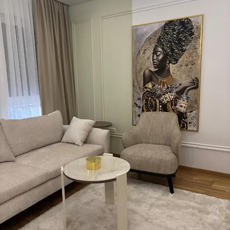 Nora Apartment *